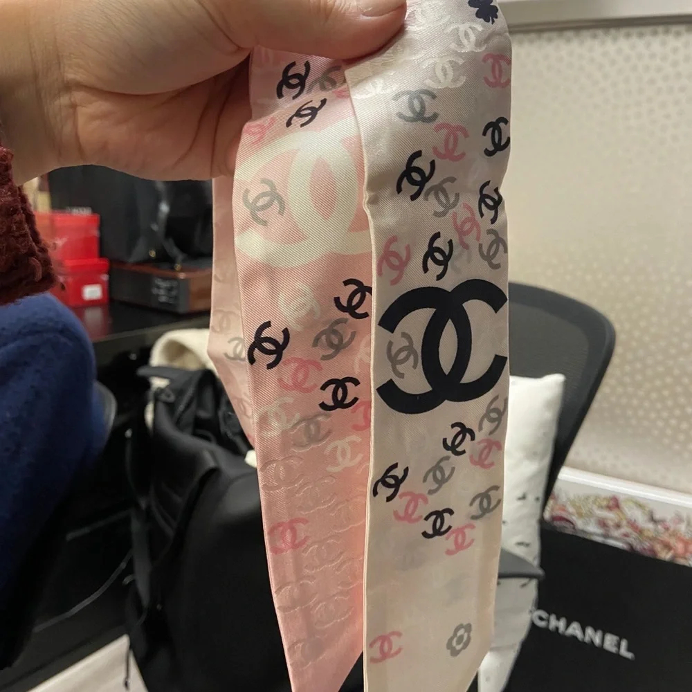 CHANEL 🎀 22c